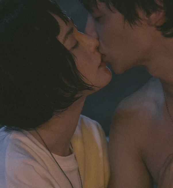 Nana Revealed To Be Dating Model Chae Jong-seok